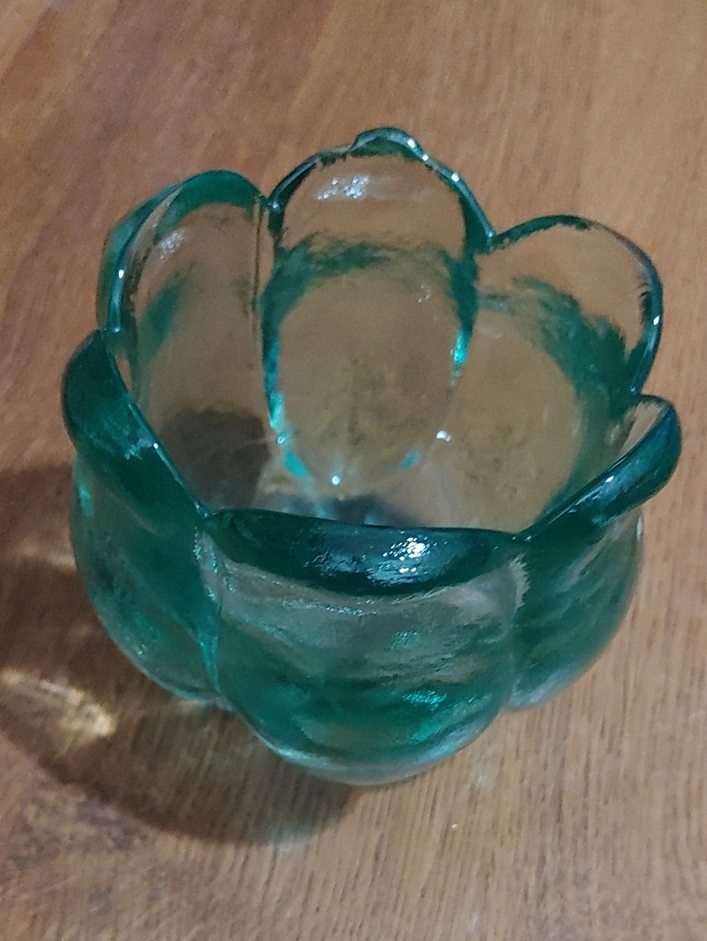Vintage Green Glass Flower Bowl/Flower Pot